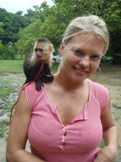 One of Carlos' guests interacting with a wild monkey